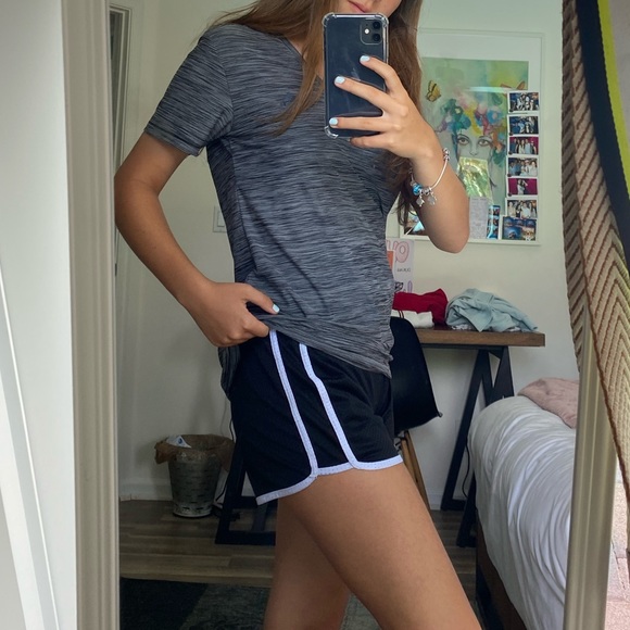 SPORT SHORTS - Picture 6 of 10